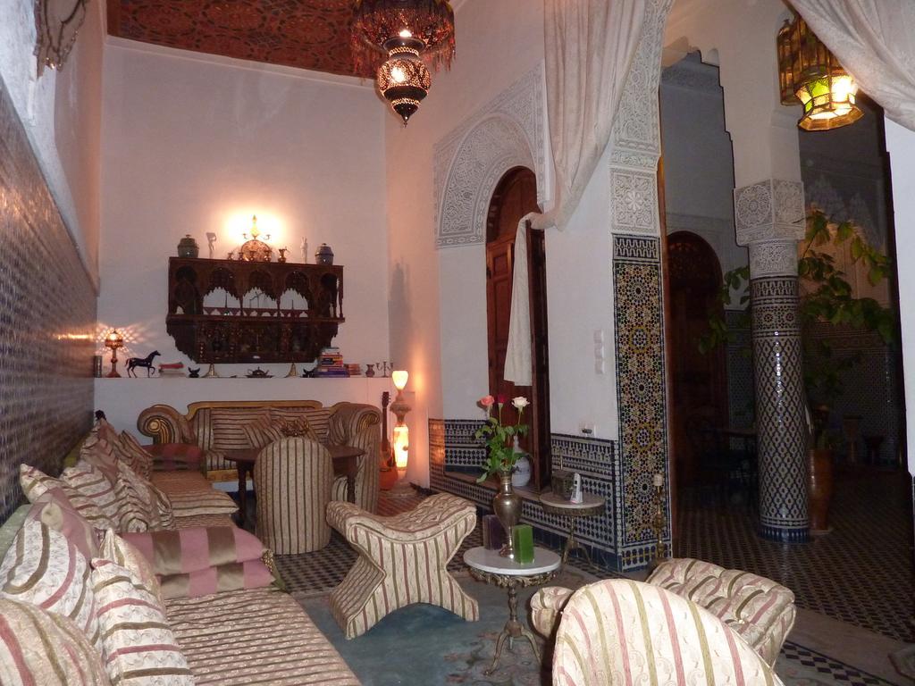 ホテル Dar Al Safadi フェズ エクステリア 写真