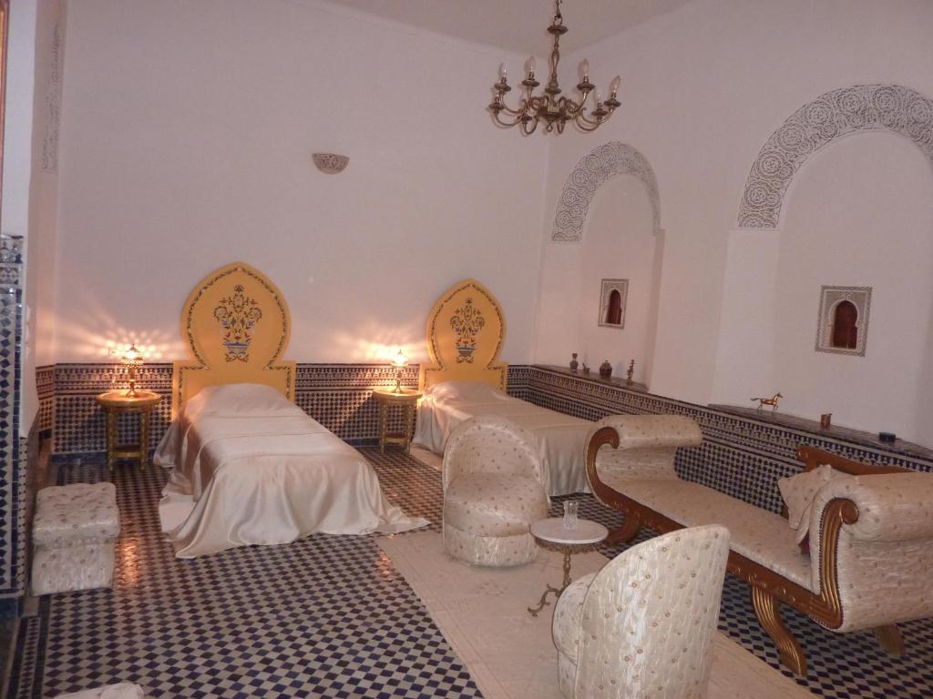 ホテル Dar Al Safadi フェズ 部屋 写真